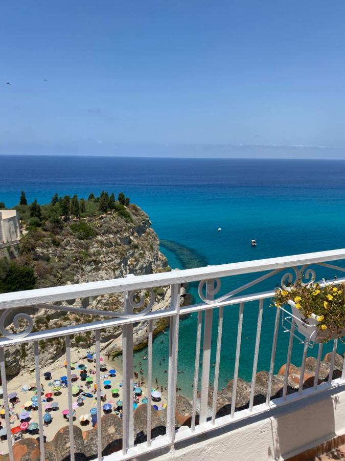 Bluemind Hotel Тропеа Екстериор снимка
