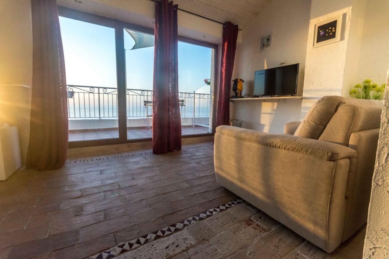 Bluemind Hotel Тропеа Екстериор снимка