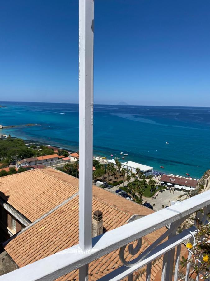 Bluemind Hotel Тропеа Екстериор снимка