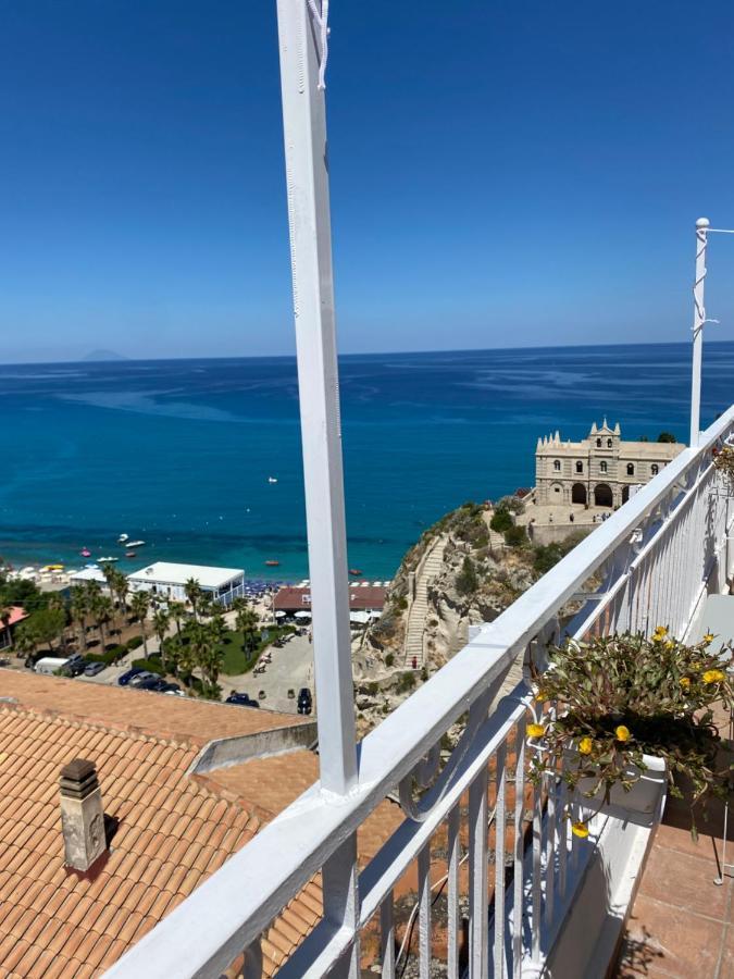 Bluemind Hotel Тропеа Екстериор снимка