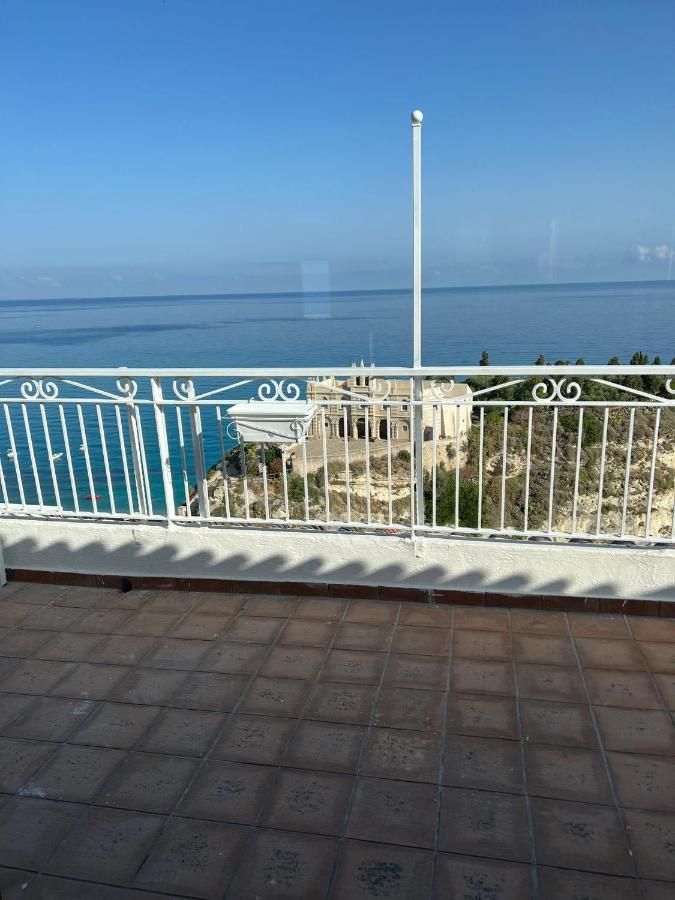 Bluemind Hotel Тропеа Екстериор снимка