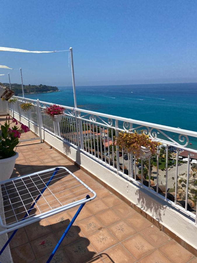 Bluemind Hotel Тропеа Екстериор снимка