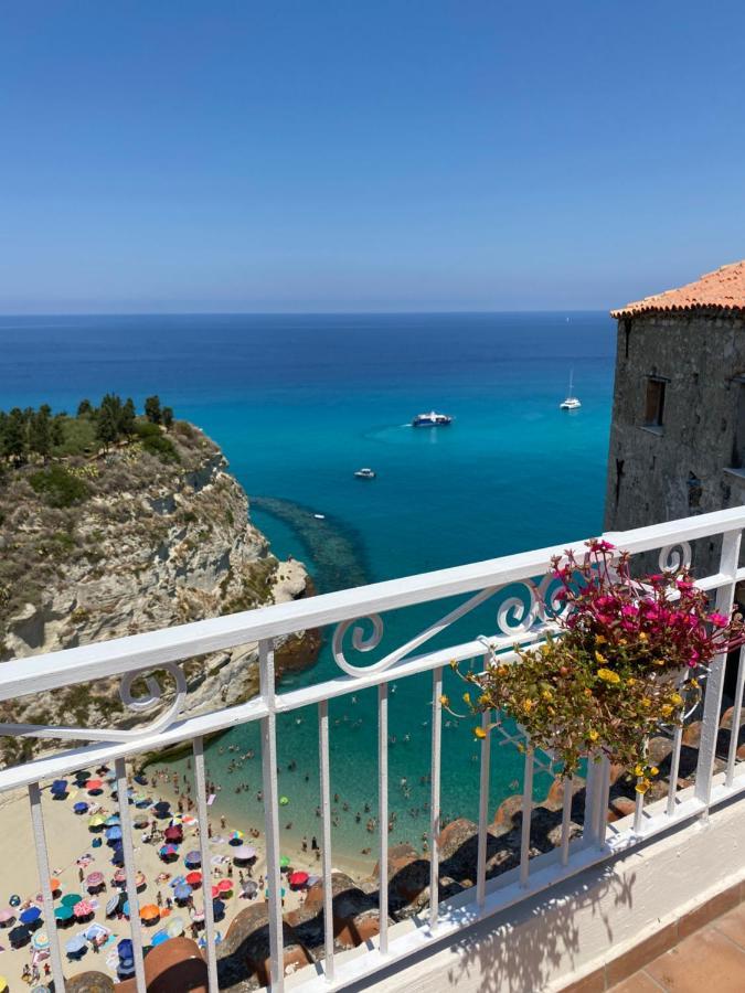 Bluemind Hotel Тропеа Екстериор снимка